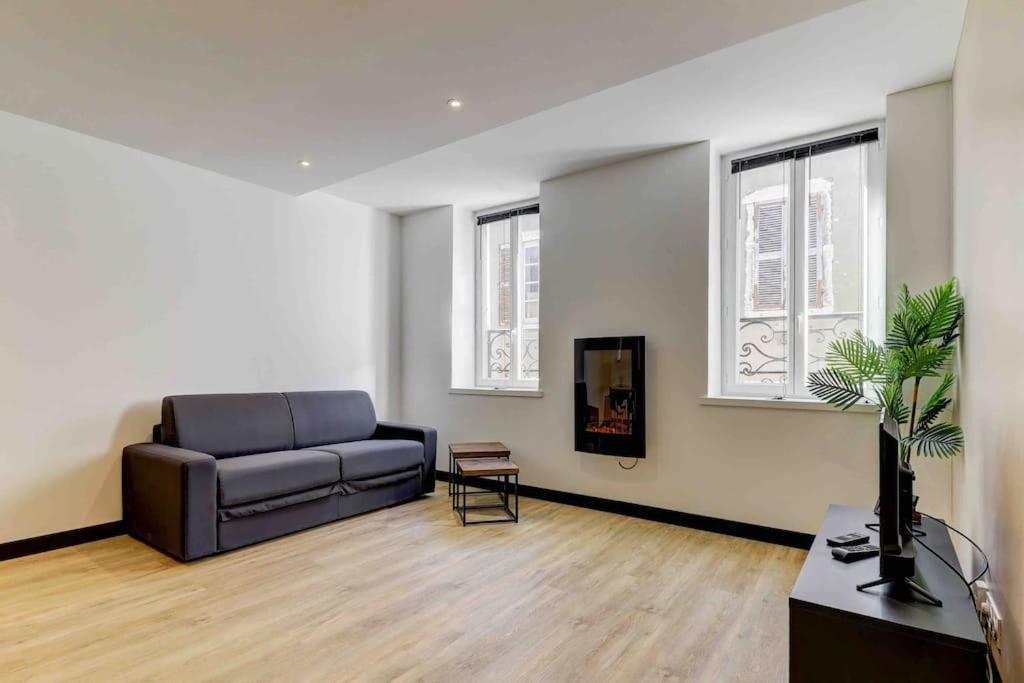 La Manufacture - Topdestination-Bourg - Centre Ville - Classe 3 Etoiles 外观 照片